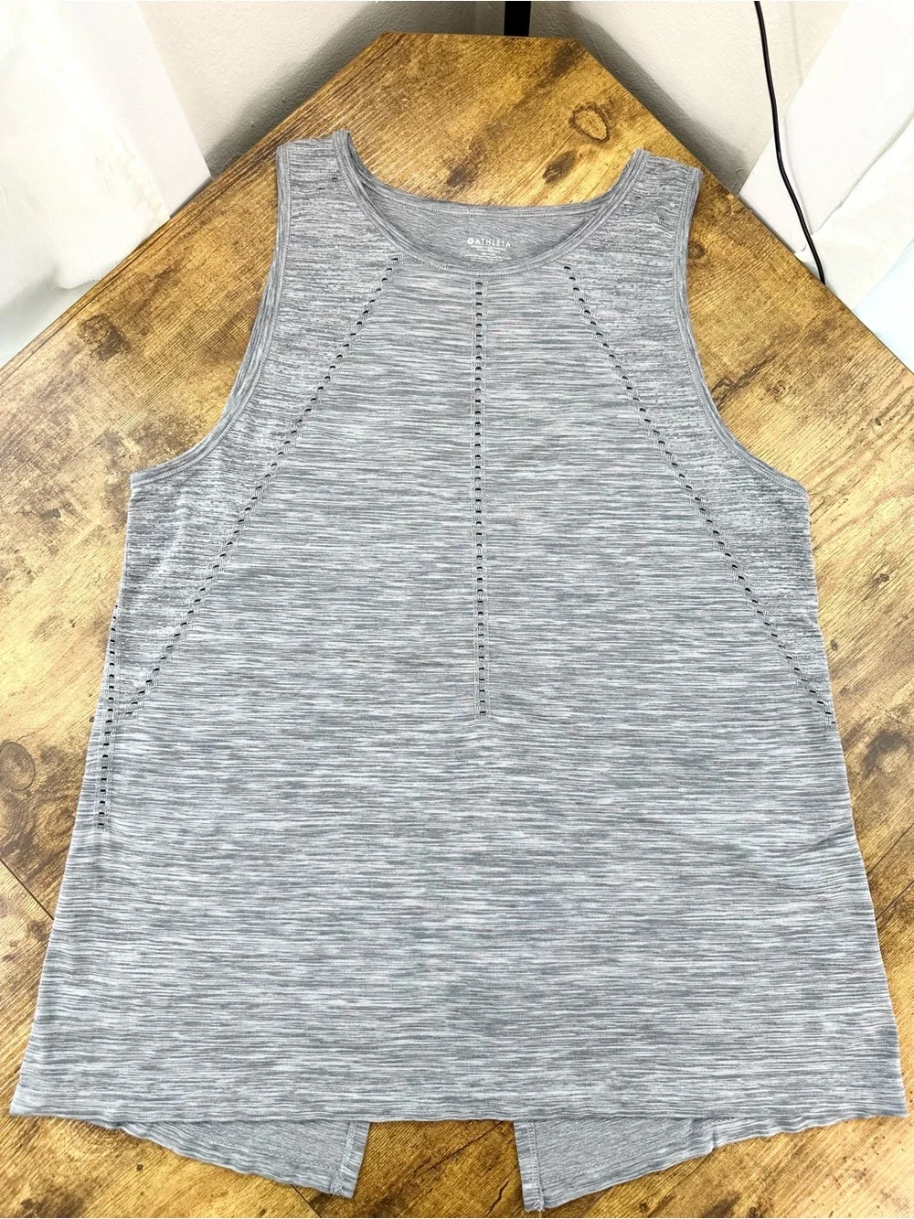 Athleta Foothill Seamless Split Back Tank Top, Heather Gray, Large - Picture 10 of 14